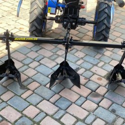 Окучник потрійний пелюстковий Окучник потрійний пелюстковий