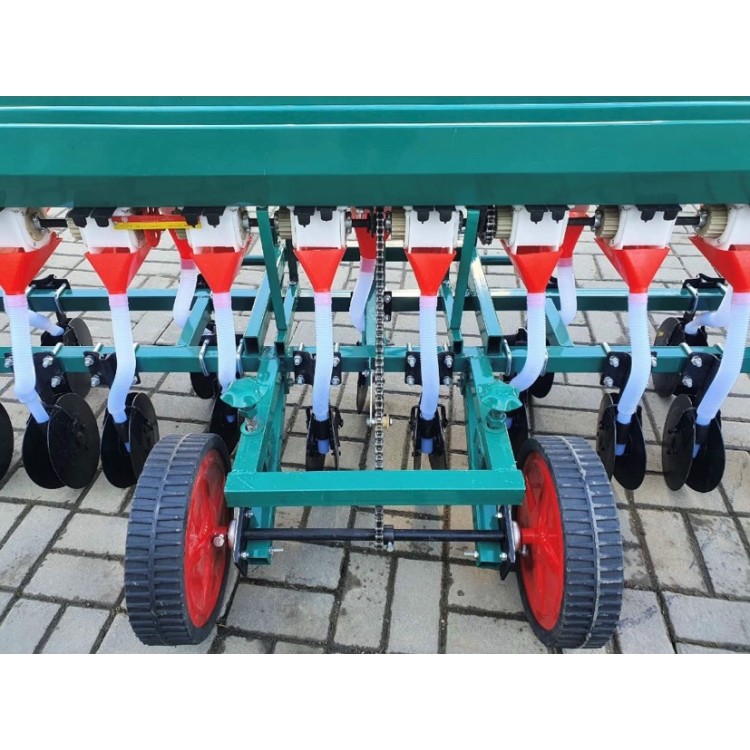 ✓ Купити Сівалка точного висіву з бункером для міндобрив 15 рядна по цінам виробника ✅ Сівалка точного висіву з бункером для міндобрив 15 рядна з доставкою по Україні ⚡ від виробника ⭐